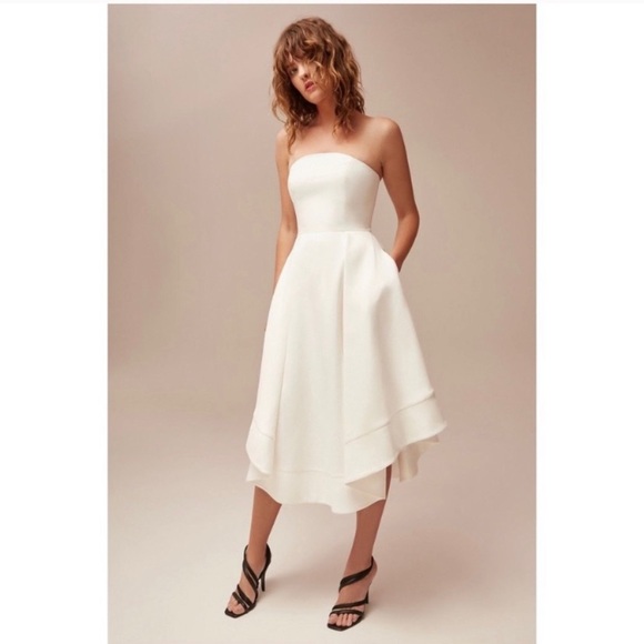 Neiman Marcus Dresses & Skirts - C/MEO Collective Making Waves Strapless Dress